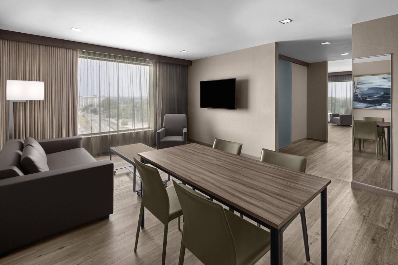 เอซี โฮเทล โคลัมบัส ดาวน์ทาวน์ Hotel ภายนอก รูปภาพ